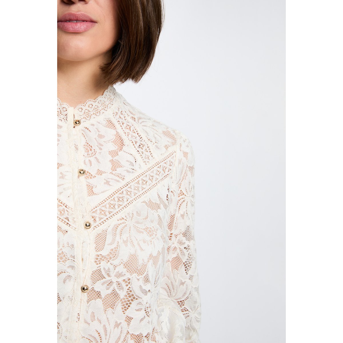 T-shirt dentelle col montant ivoire, MORGAN