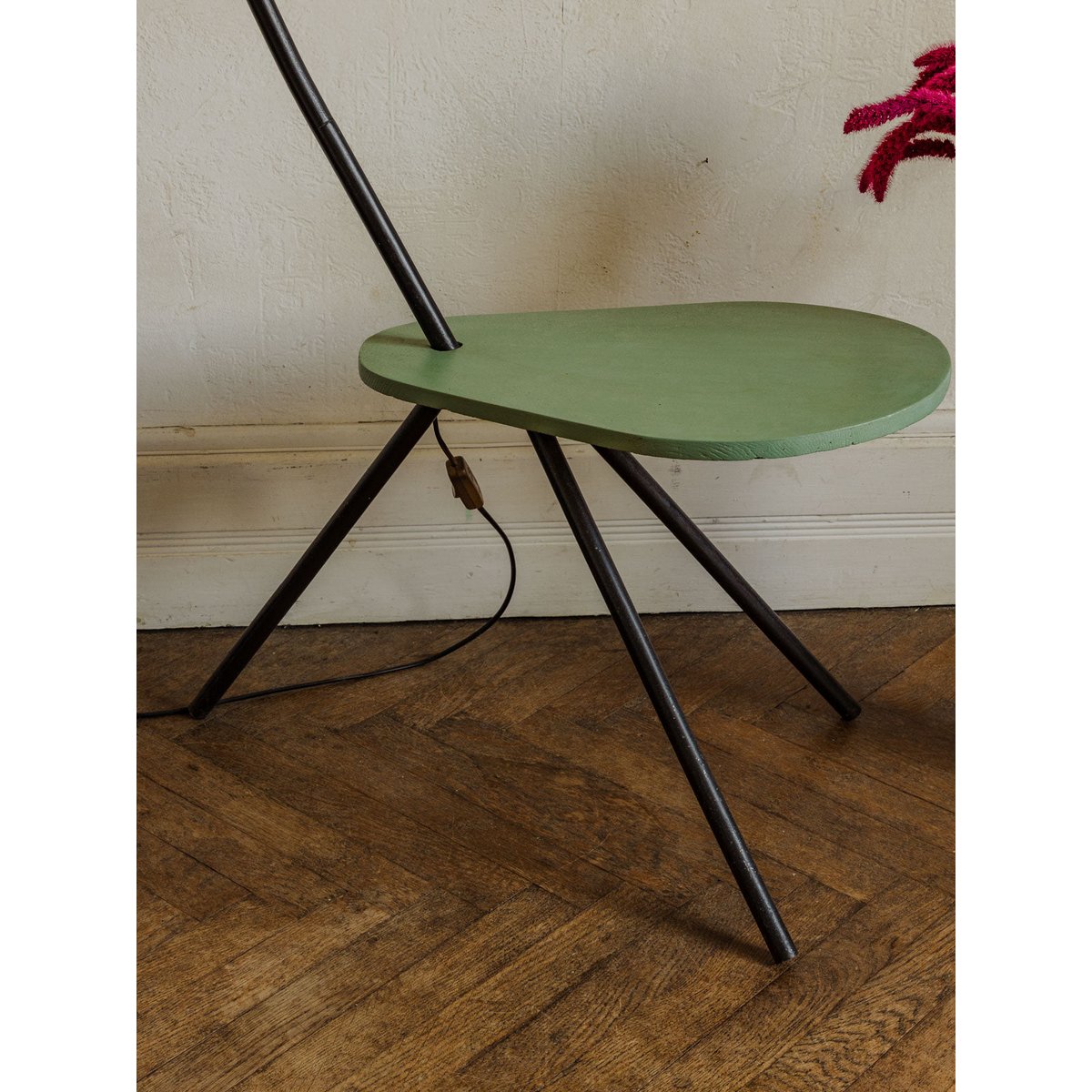 Lampadaire avec table d'appoint en bois Julien N°423 - Bon état noir, DEBONGOUT