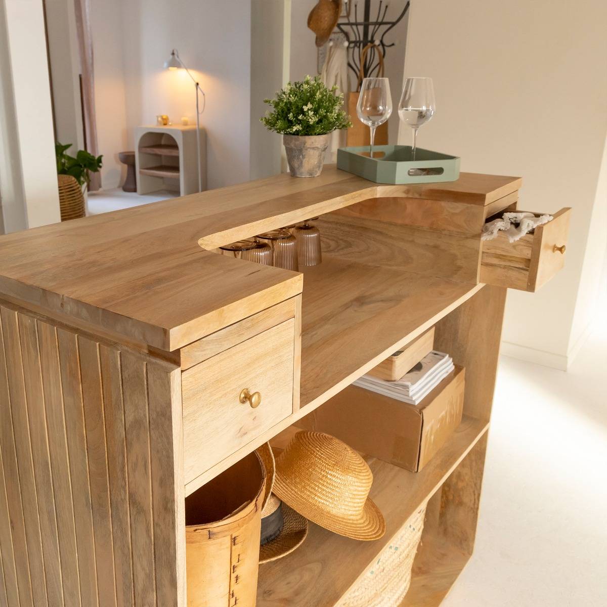 Meuble bar en bois de manguier LOU bois clair, MADE IN MEUBLES