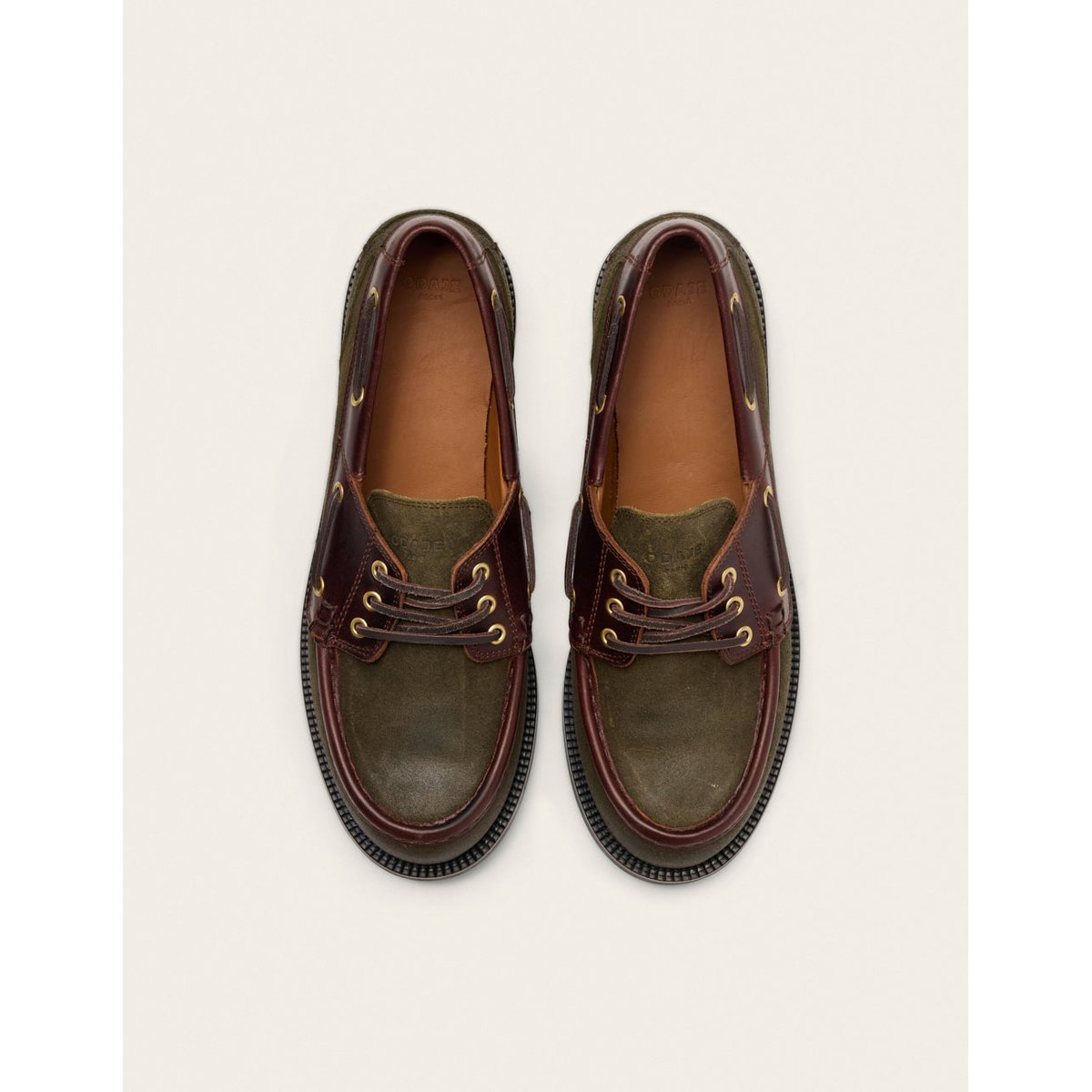 Chaussures Bateau KINTO suède huilé kaki et marron, ODAJE