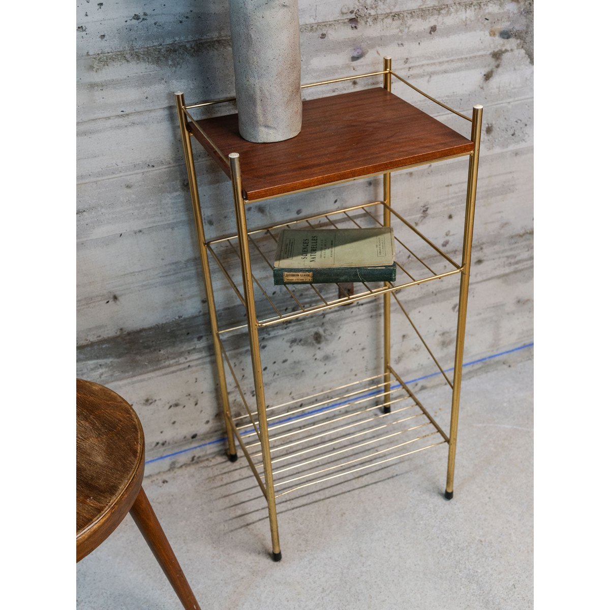 Table d'appoint en bois et métal Hanna N°1346 - Bon état bois foncé, DEBONGOUT
