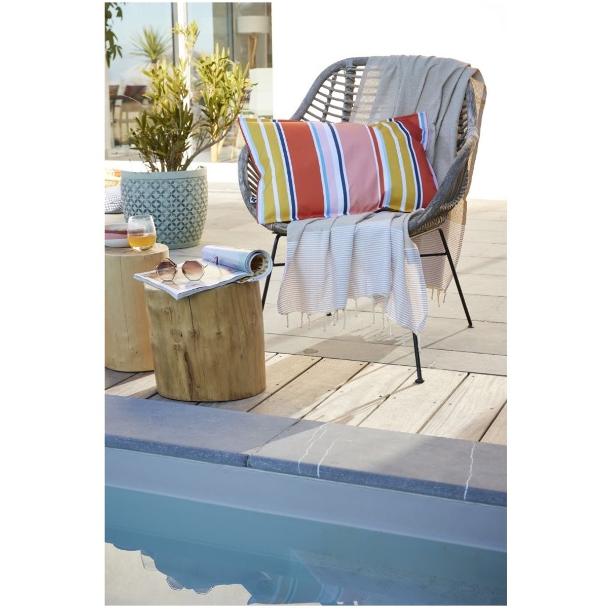 Housse de coussin Bianca déperlante et anti-UV jaune, EDEN