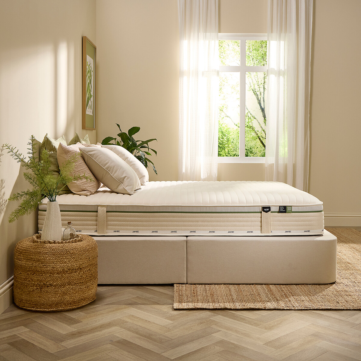 Jay-Be® Natural All Seasons Nettle Hybrid 2000 e-Pocket Mattress ecru/green, JAY-BE