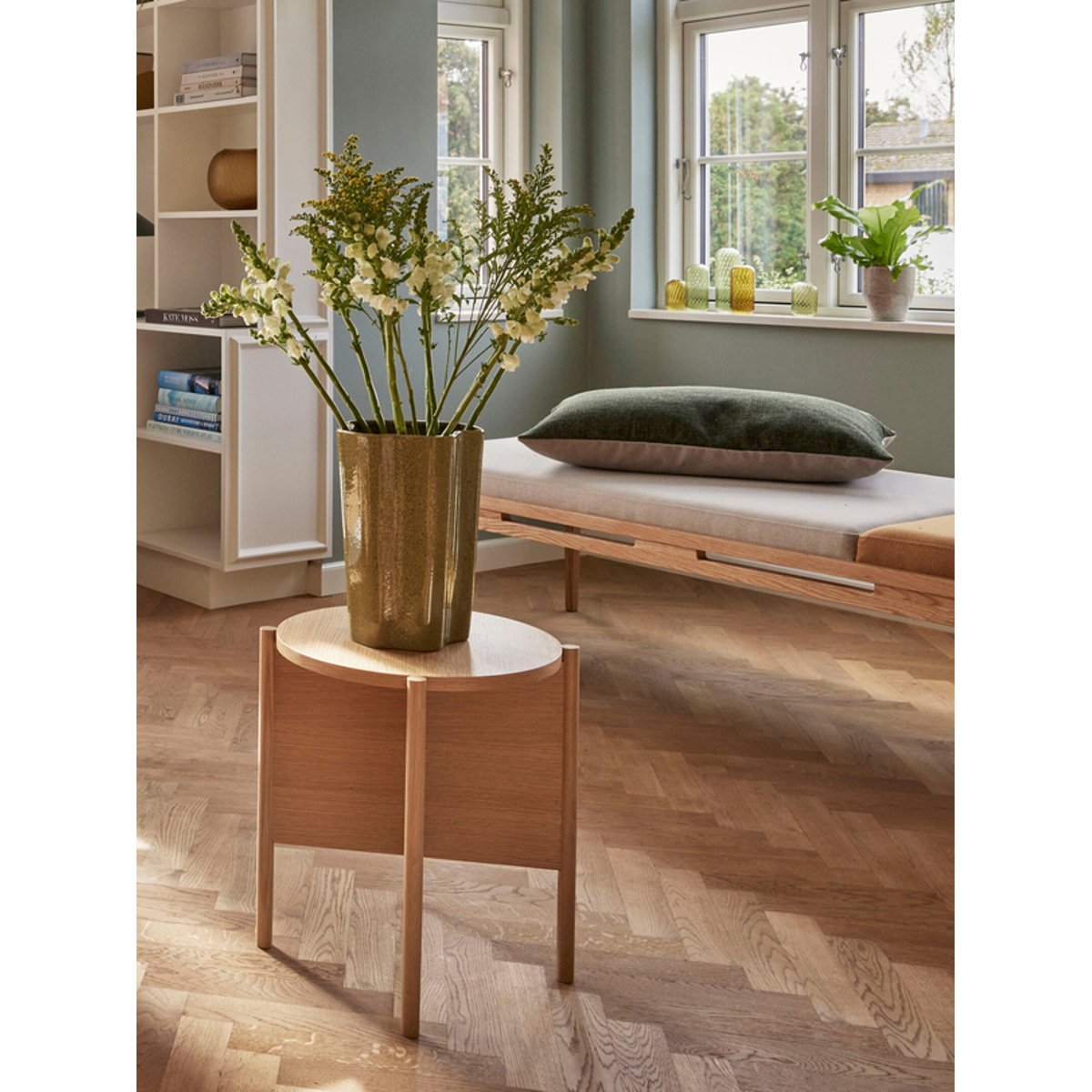 Table d'appoint en placage de chêne et bois de chêne HERITAGE naturel, HUBSCH