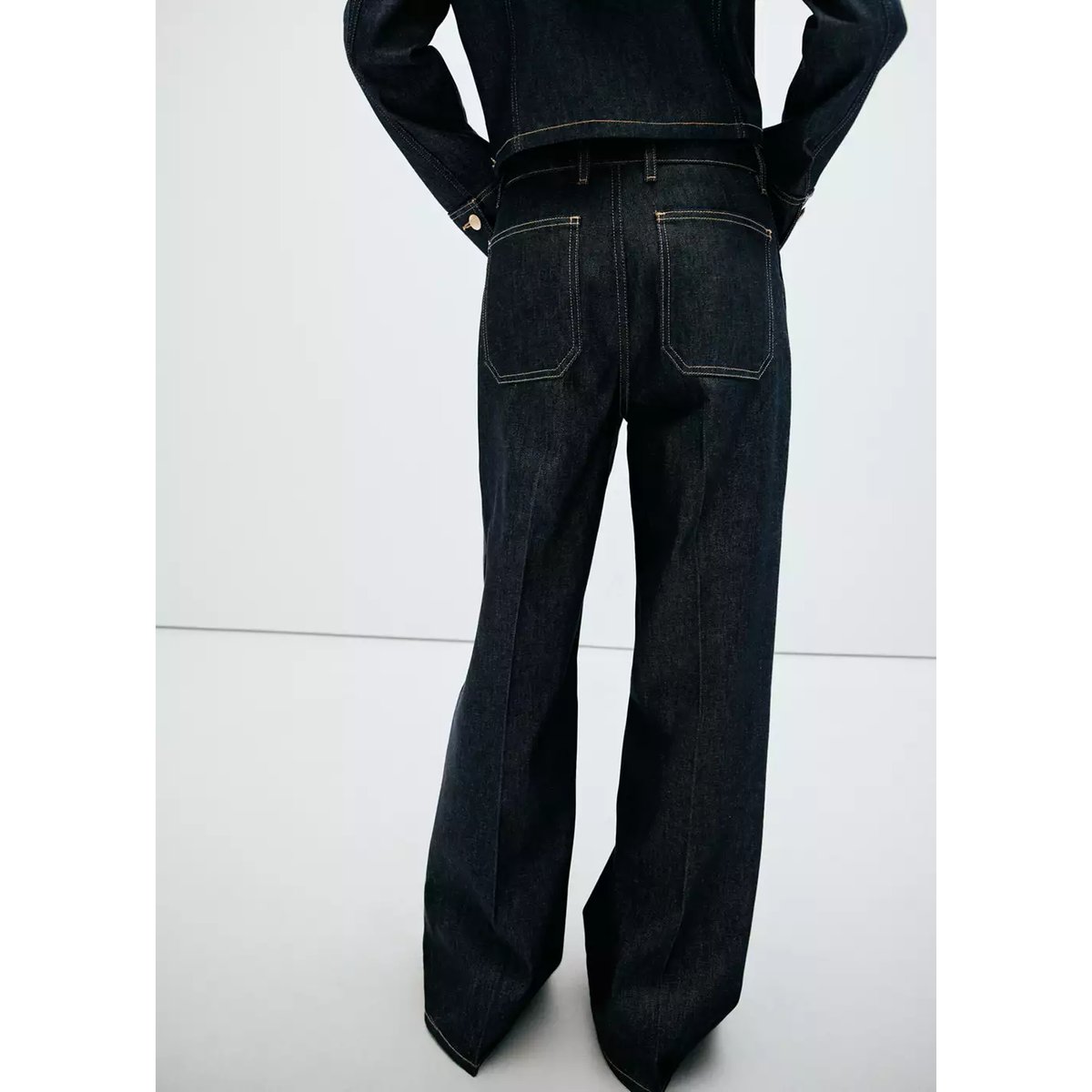 Jean large avec poches bleu, MANGO