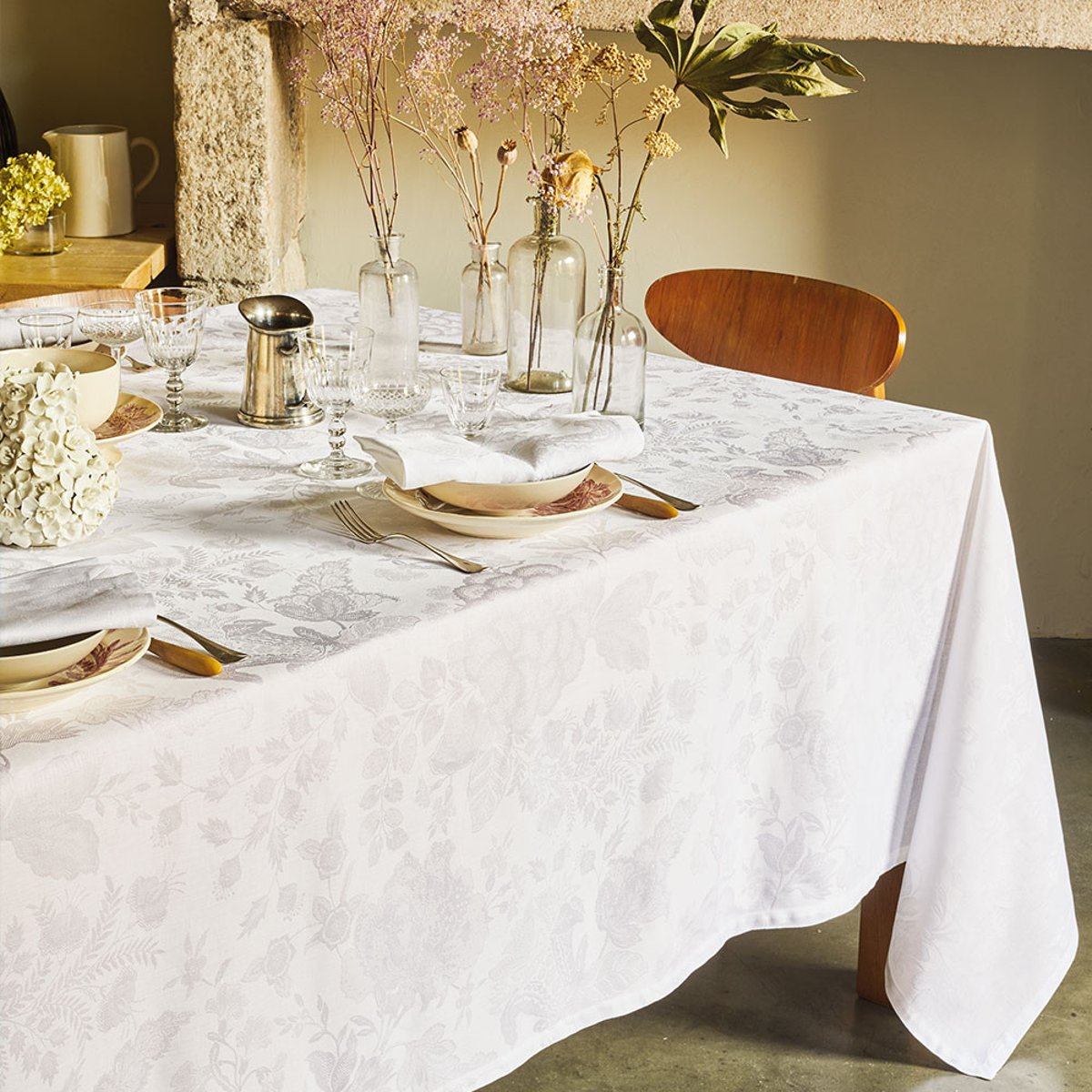 Nappe lin & coton antitache MILLE GIVERNY blanc, GARNIER THIEBAUT