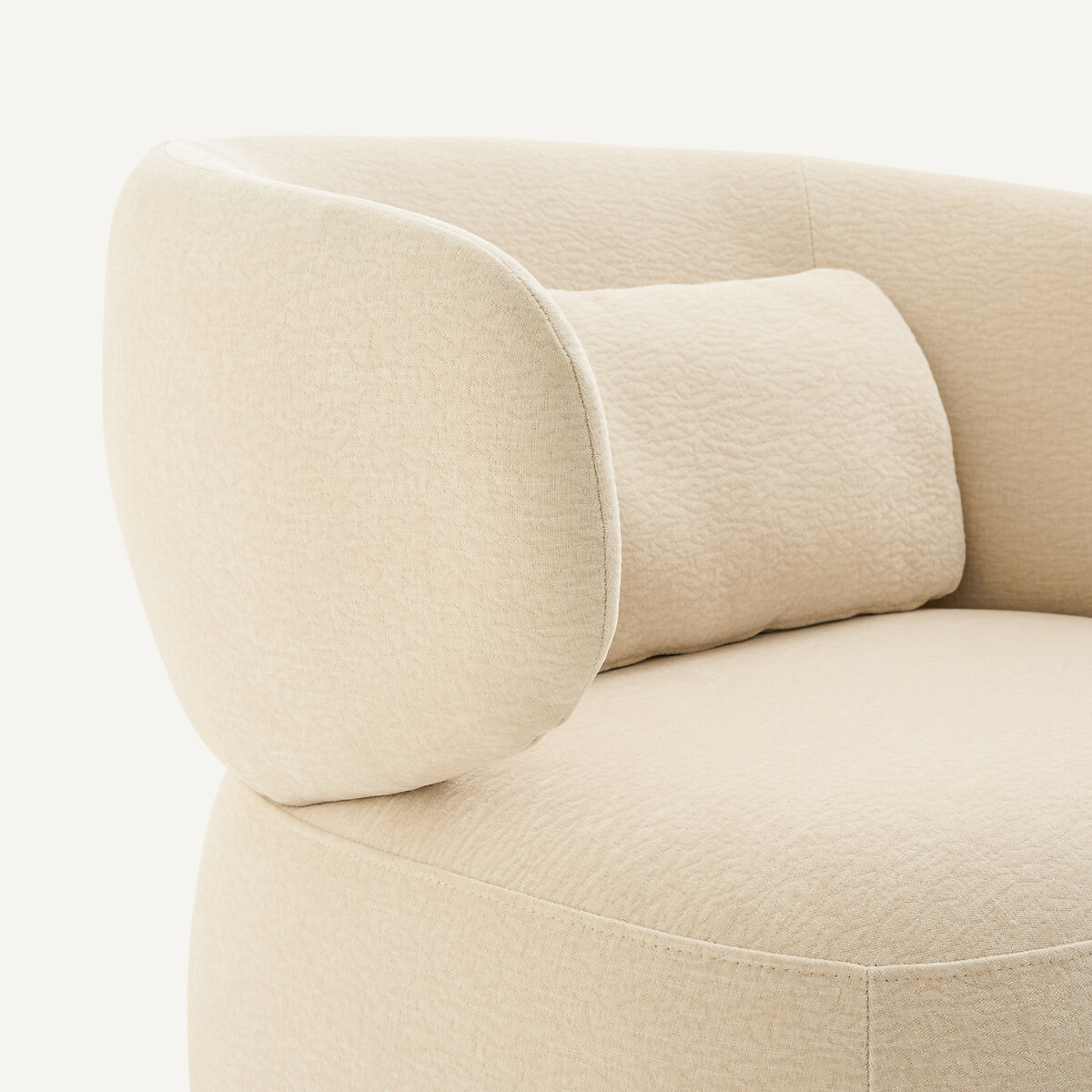 Sillón de terciopelo con relieve, MODALIE, diseño de Emmanuel Gallina crudo, EMMANUEL GALLINA X AM.PM