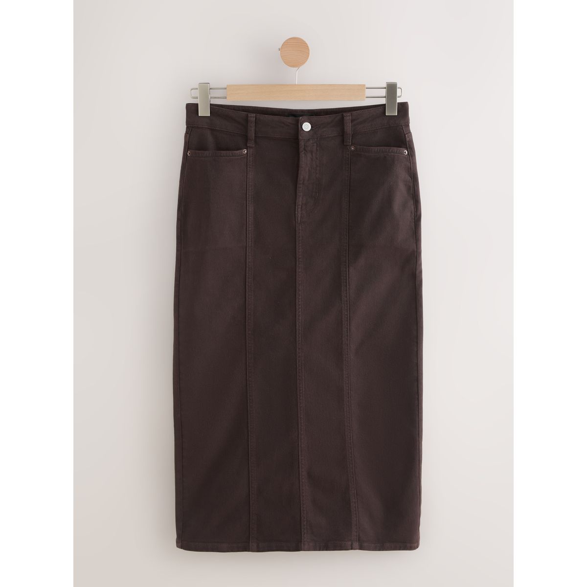 Jupe crayon mi-longue en jean marron chocolat, NEXT