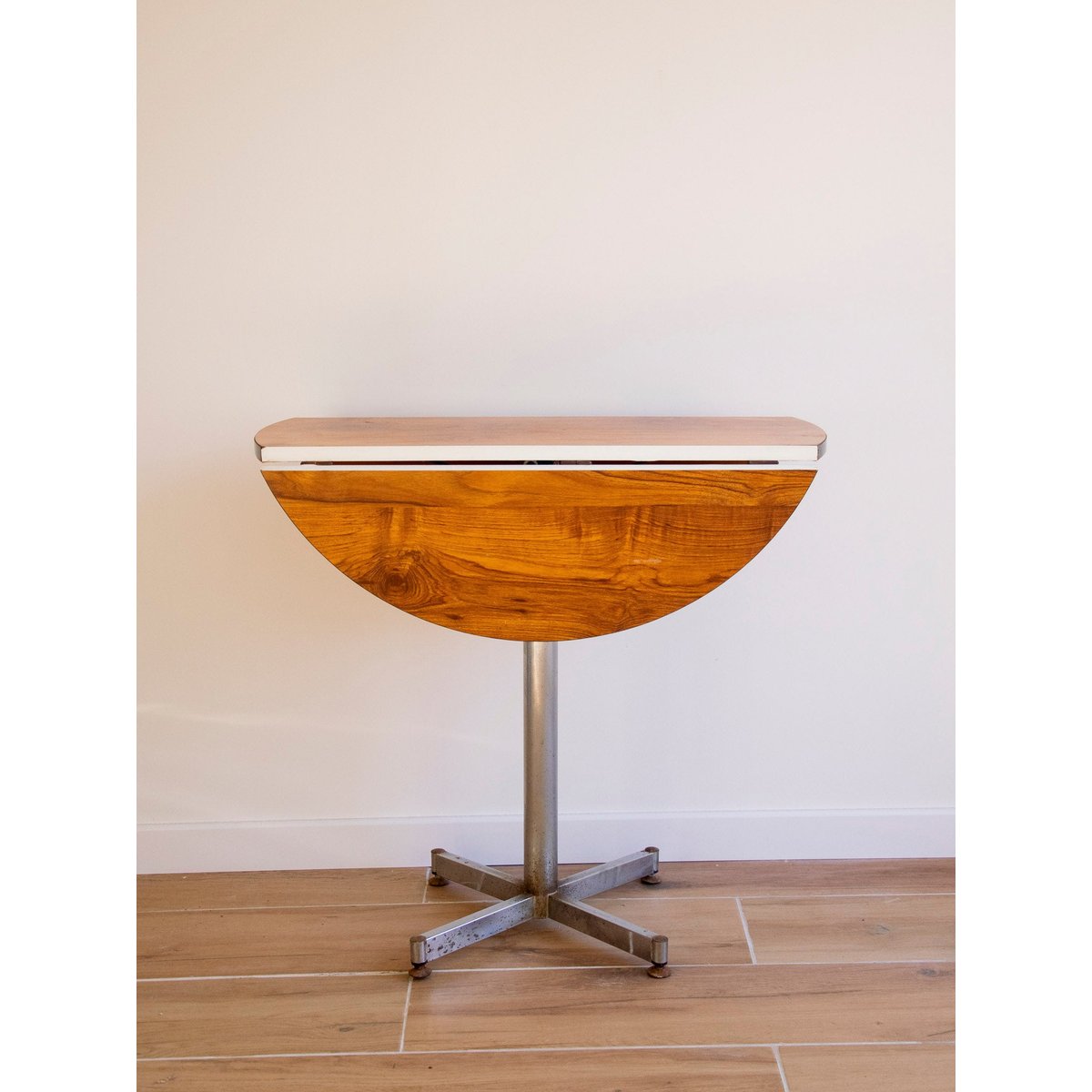 Table à manger en formica à rabats Karla N°1267 - Bon état bois foncé, DEBONGOUT