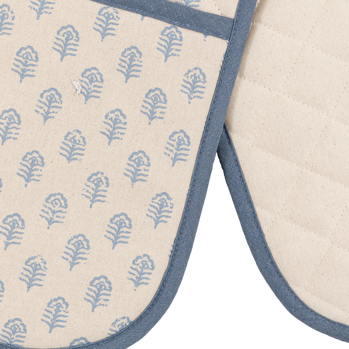 Flora Floral Stamp Double Oven Glove blue, ÉDITÉ