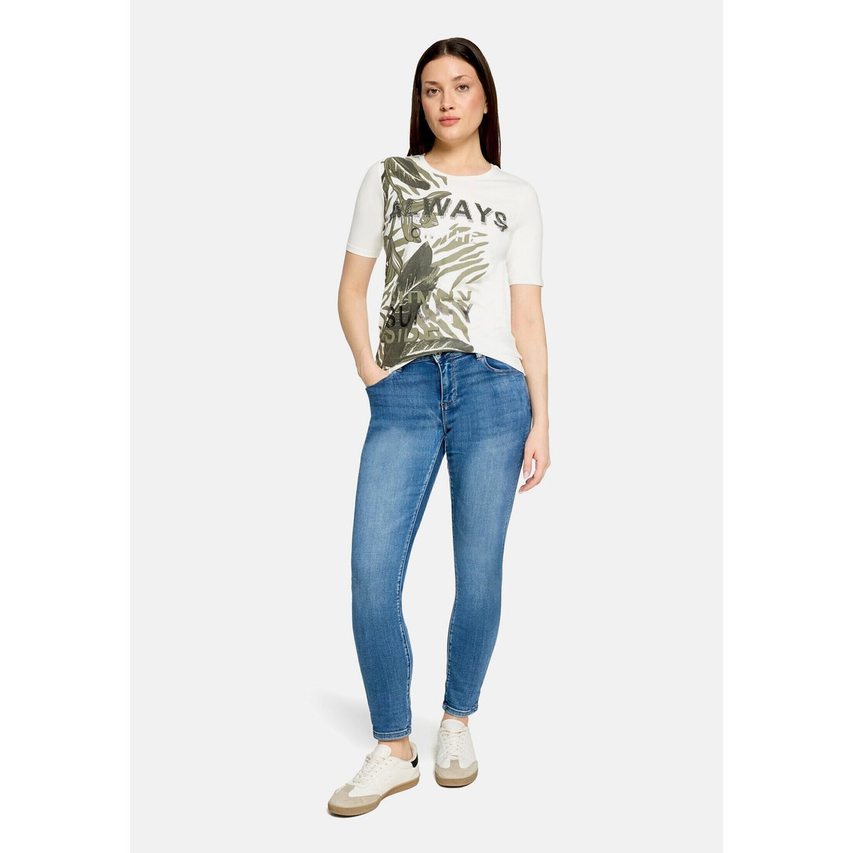 T-shirt basique à impression patch cream /khaki, BETTY BARCLAY