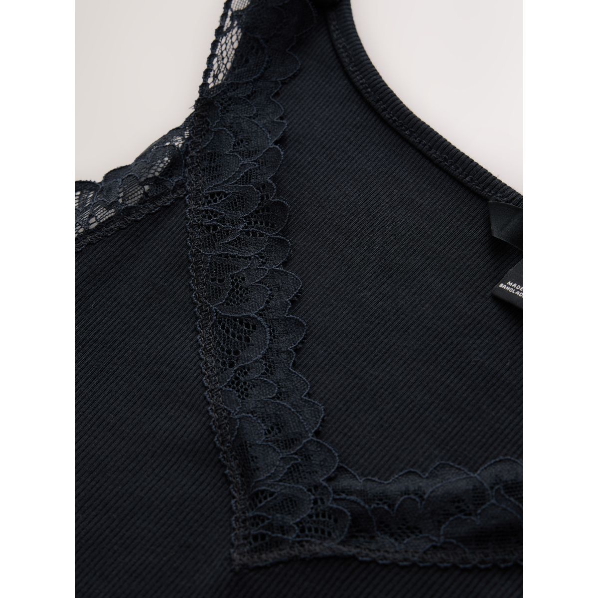 Maillot de corps thermique avec dentelle noir, NEXT