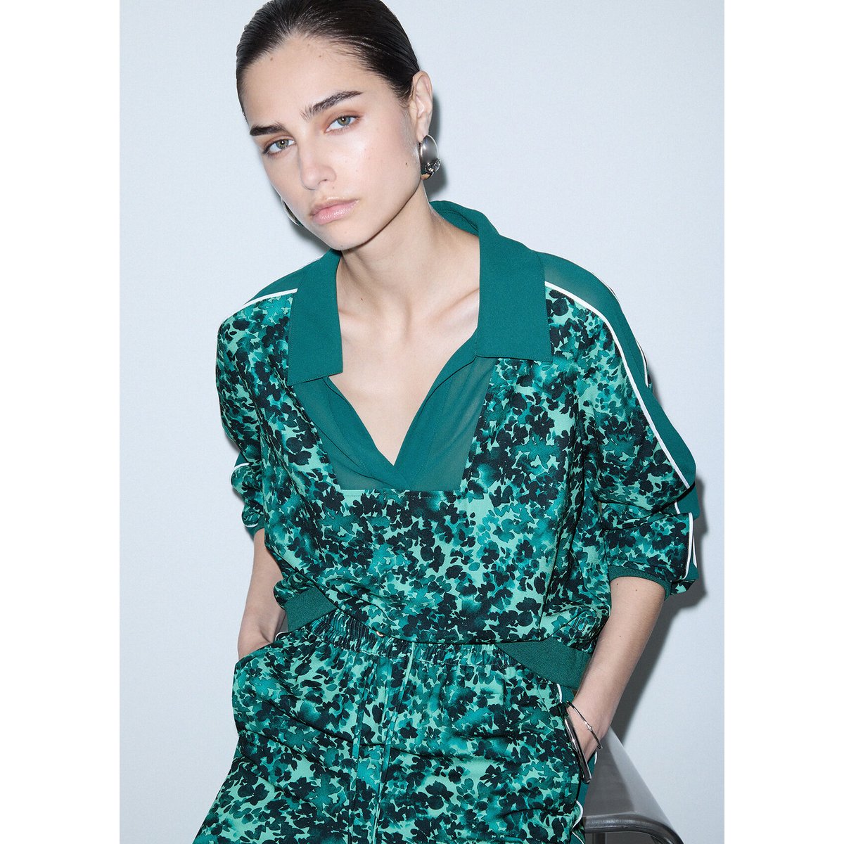 Sweat-shirt en crêpe imprimé vert, LIU JO
