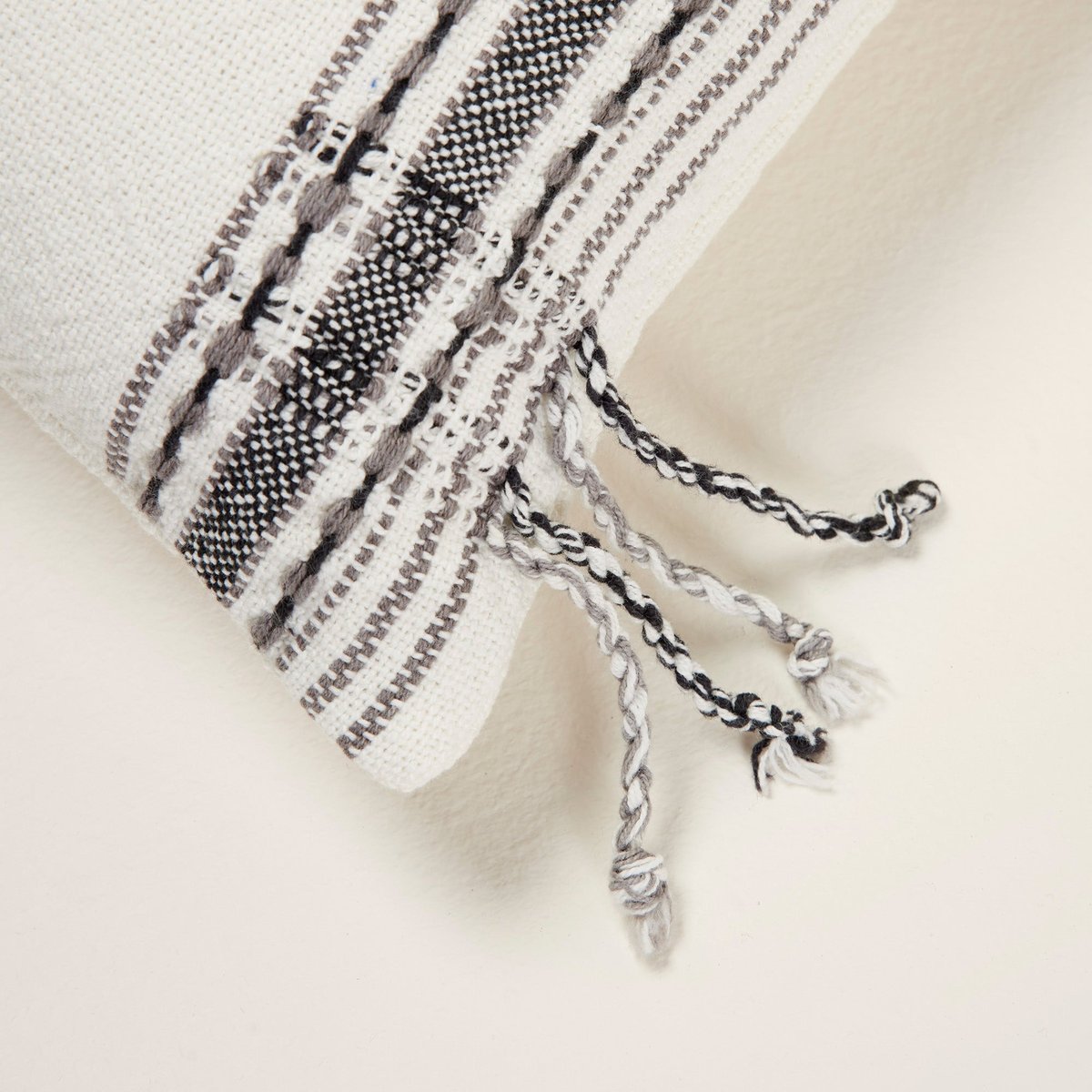 Housse De Coussin en Coton au tissage rayé PAVANI blanc et noir, MADURA