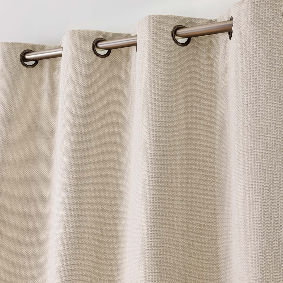 Rideau 100% occultant à œillets en tissu uni naturel, DOUCEUR D'INTÉRIEUR