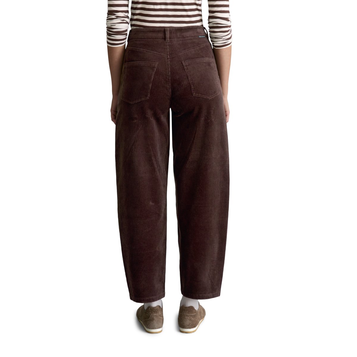 Pantalon en velours côtelé modèle Airin, coupe barrel leg en coton bio extensible marron, MARC O’POLO DENIM