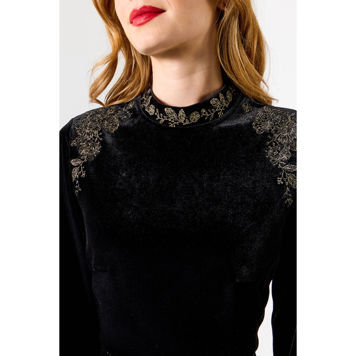 Robe Brodée en Velours Boutique noir, JOE BROWNS