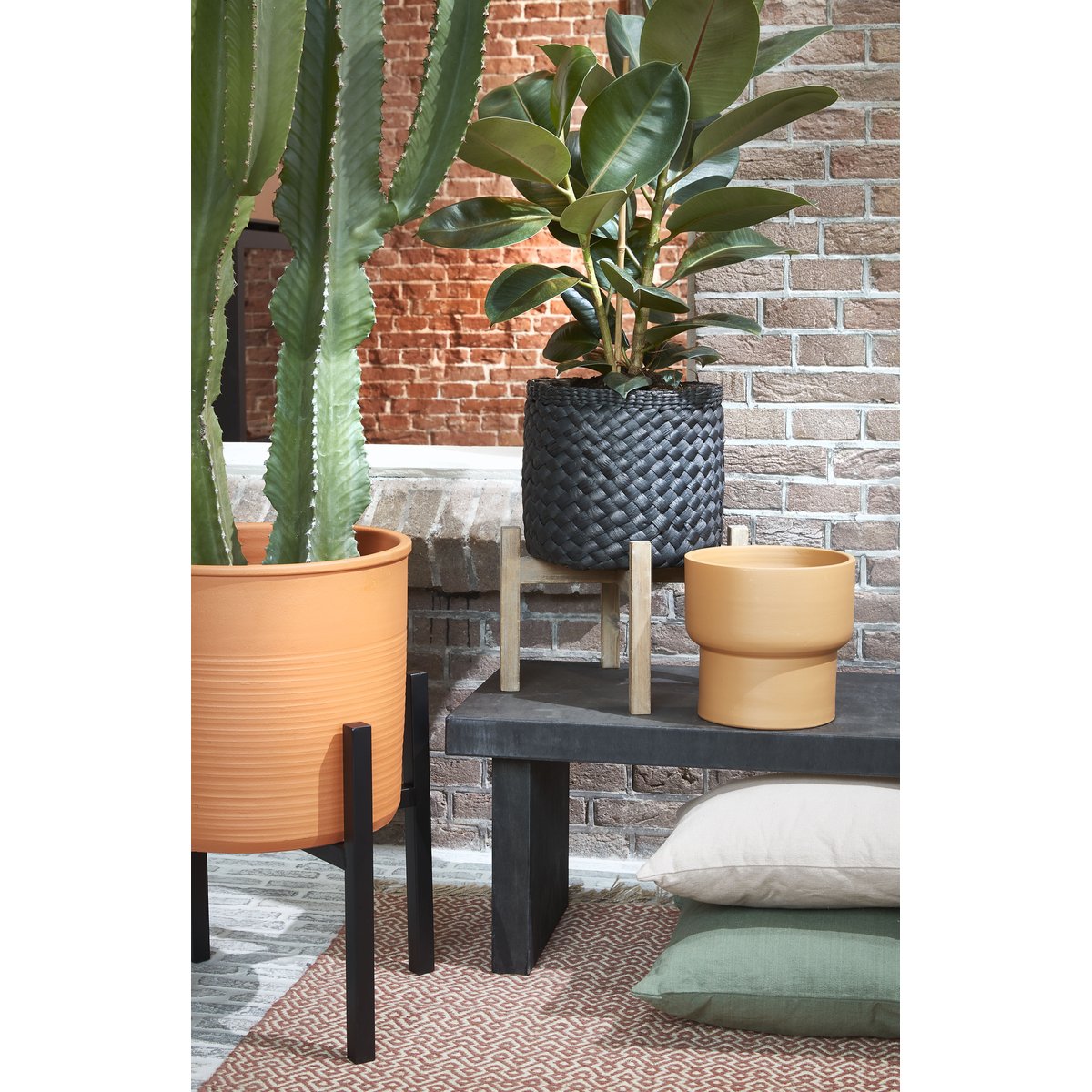 Support pour plantes H40 cm ASCOT XL noir, MICA DECORATIONS