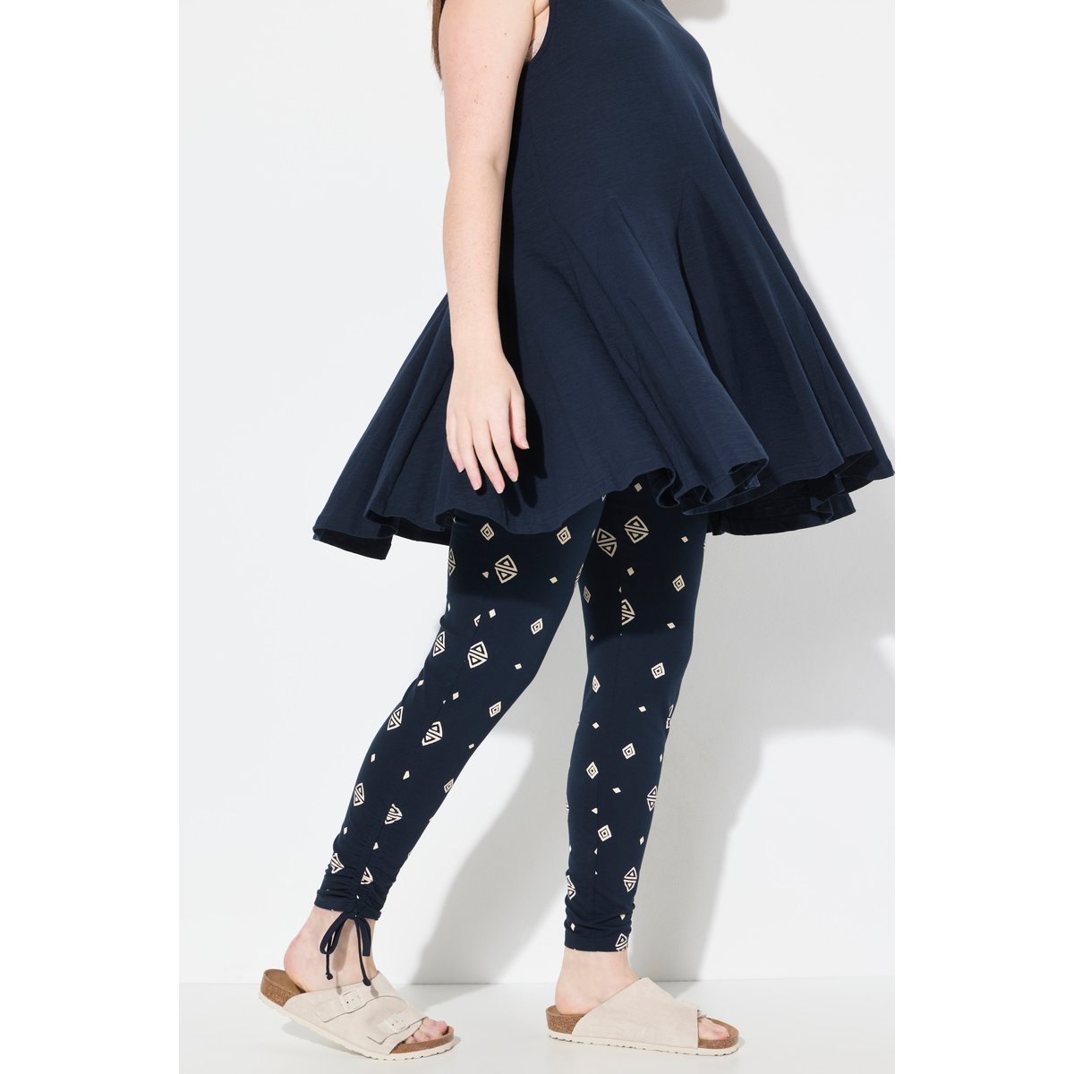 Top, coupe A-ligne, encolure tunique marine, ULLA POPKEN