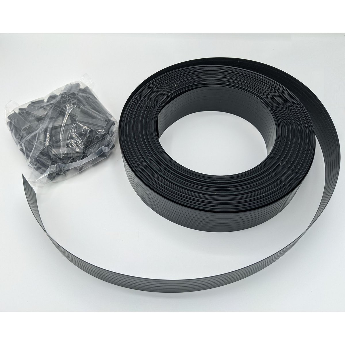 Lot de 10 kits lamelles occultantes PVC avec clip de fixation pour grillage rigides gris foncé, TOILINUX