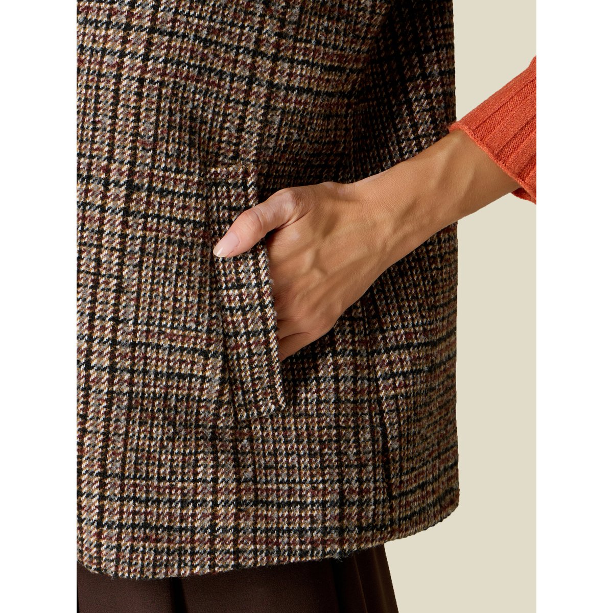 Manteau court marron, OLTRE