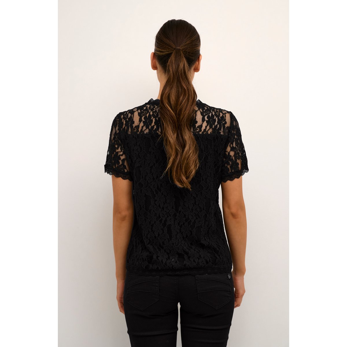 Short sleeved blouse noir pitch black, CREAM