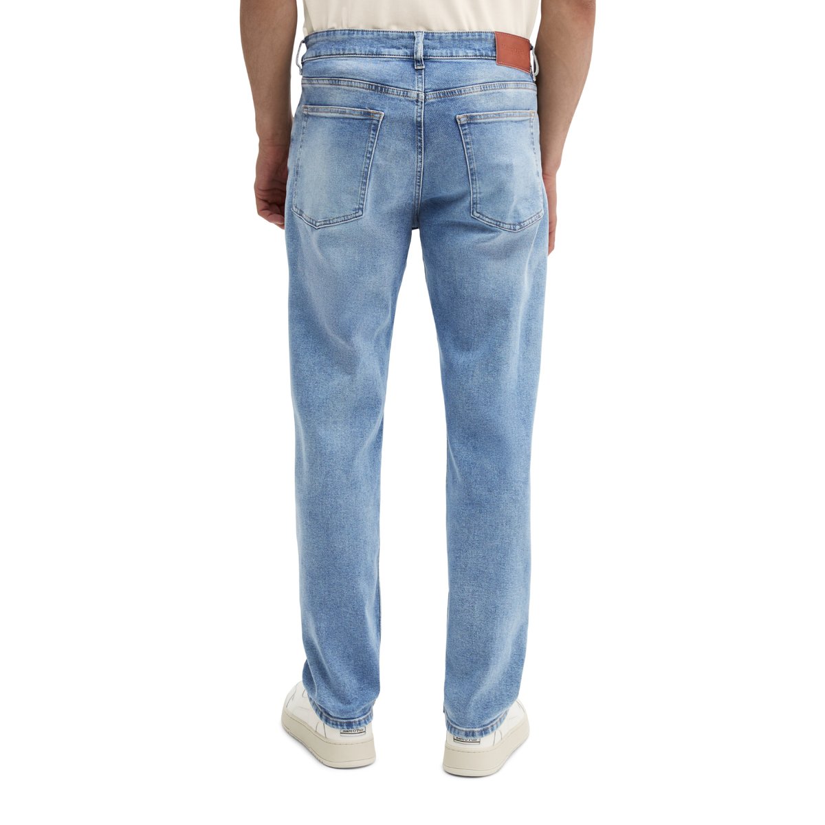 Jeans modèle Kalmo droit en coton bio mélangé bleu clair, MARC O'POLO