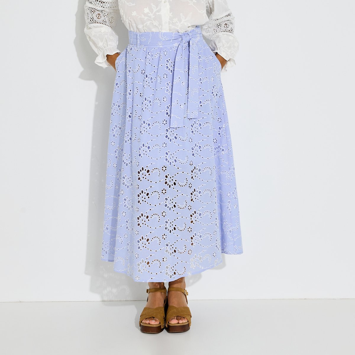 Jupe longue broderie anglaise à poches bleu, GRAIN DE MALICE