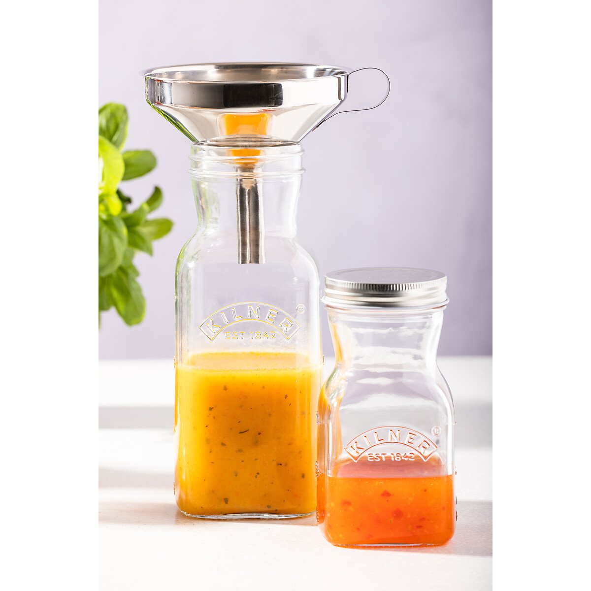 Set of 2 Juice & Sauce Bottles, 0.5L glass, KILNER