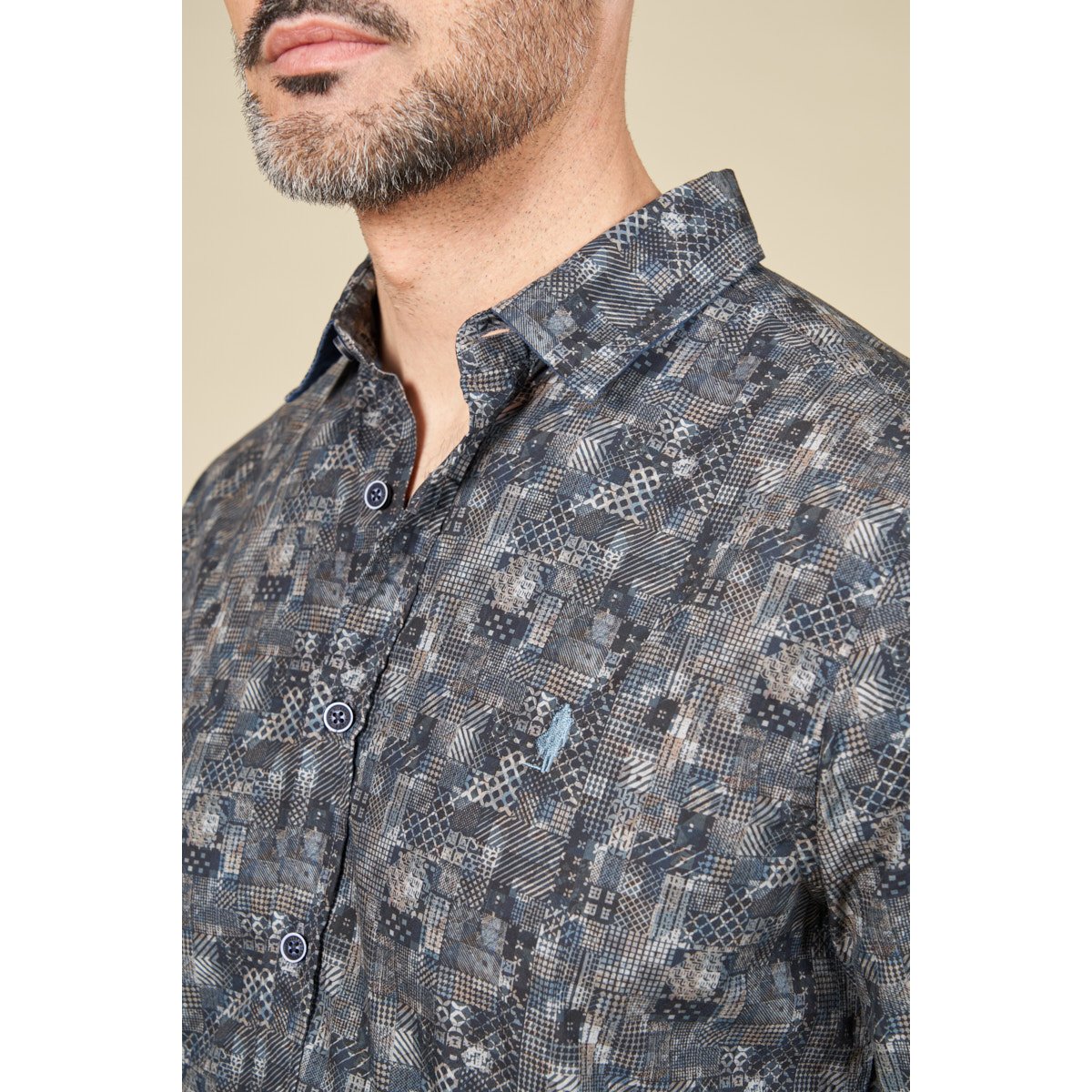 Chemise imprimée à motifs patchwork bleu marine, MCS
