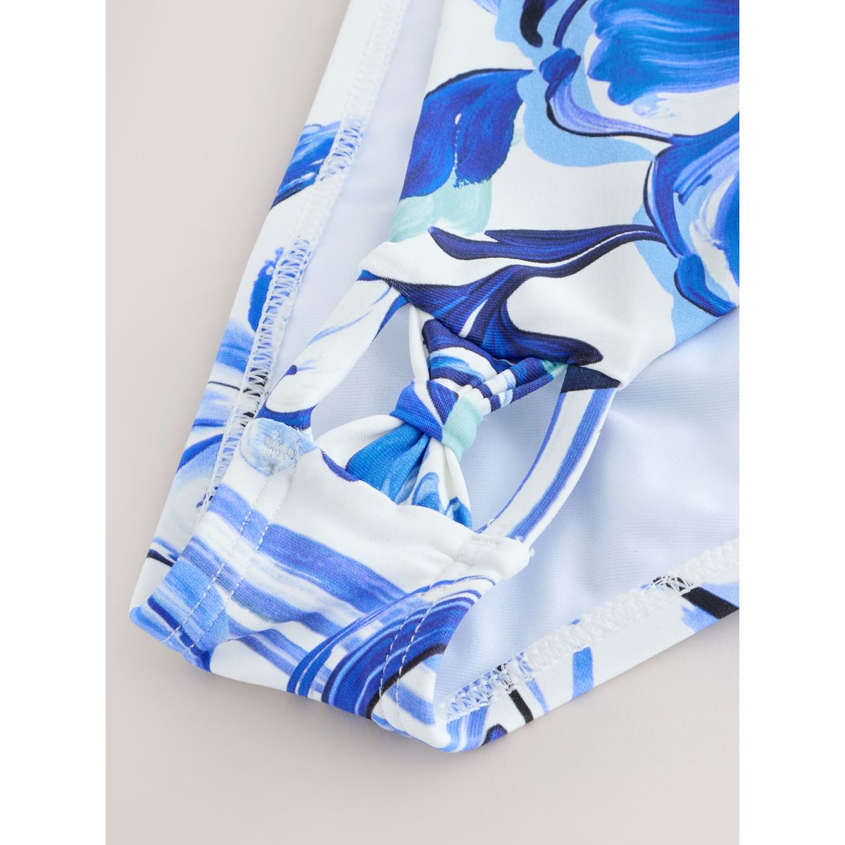 Bas de bikini échancré porcelaine blanche et bleue, NEXT