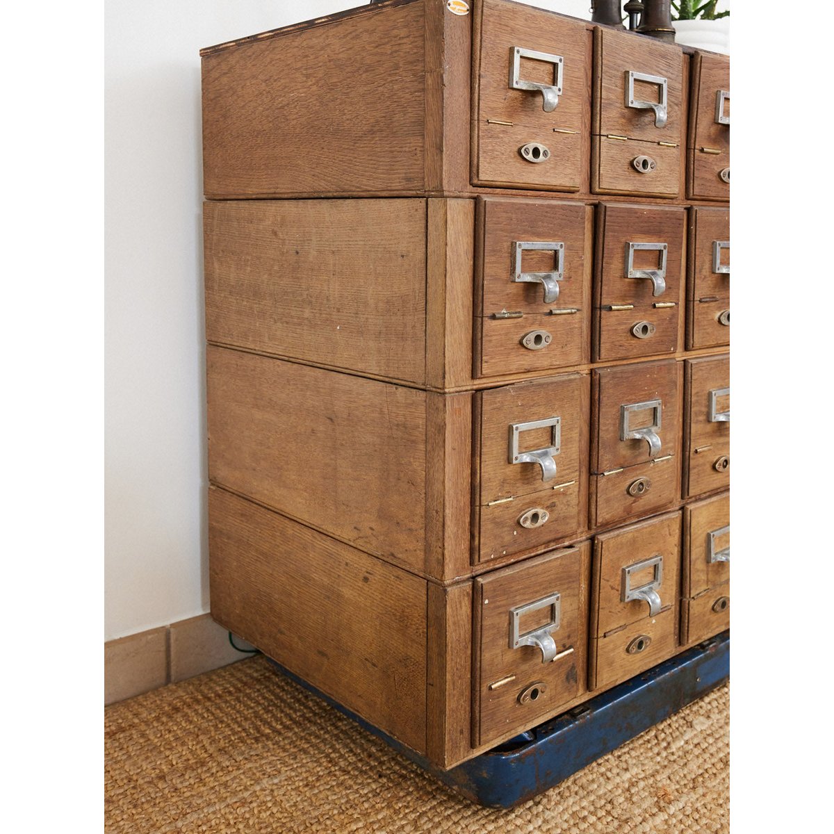 Meuble de classement en bois Fernand N°487 - Bon état bois foncé, DEBONGOUT