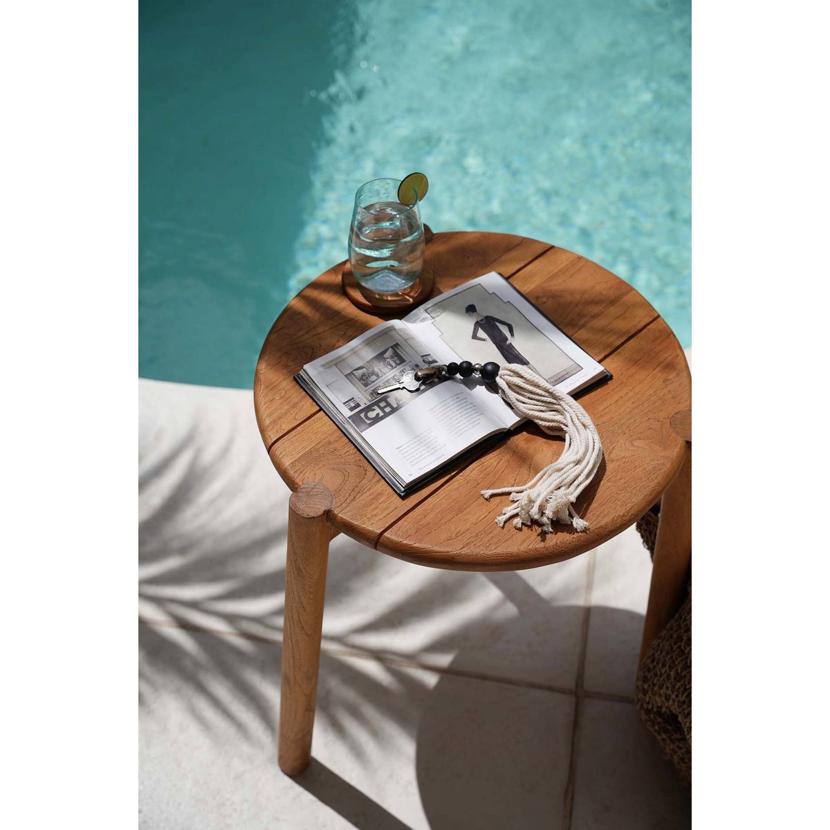 Table d’appoint en teck GILIMANUK beige, BAZAR BIZAR