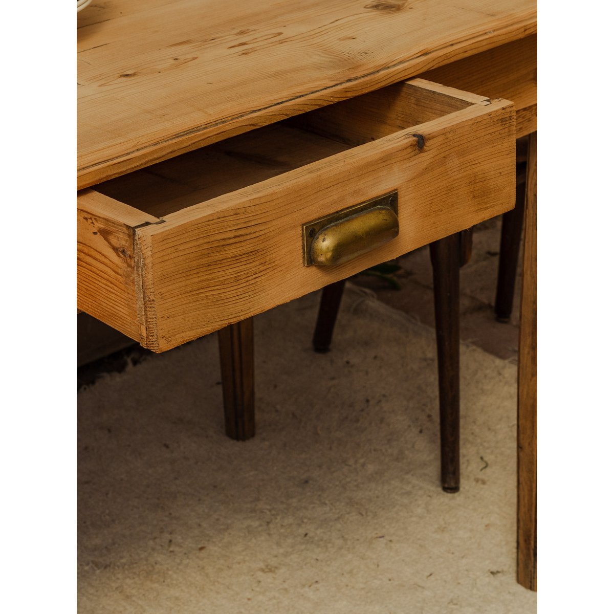 Table à manger de ferme en bois Romy N°1440 - Bon état bois clair, DEBONGOUT