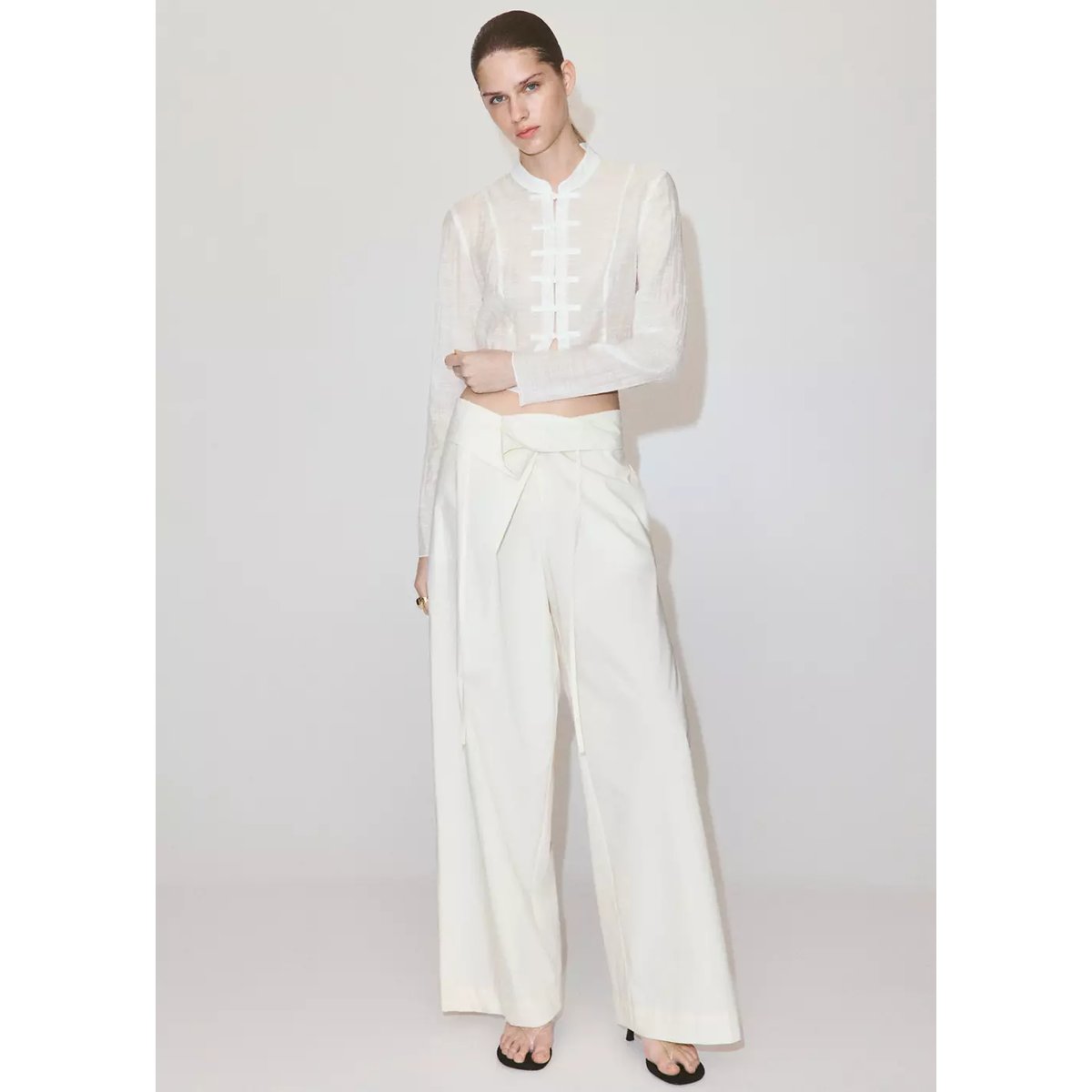 Blouse gaze texturée semi-transparente blanc cassé, MANGO