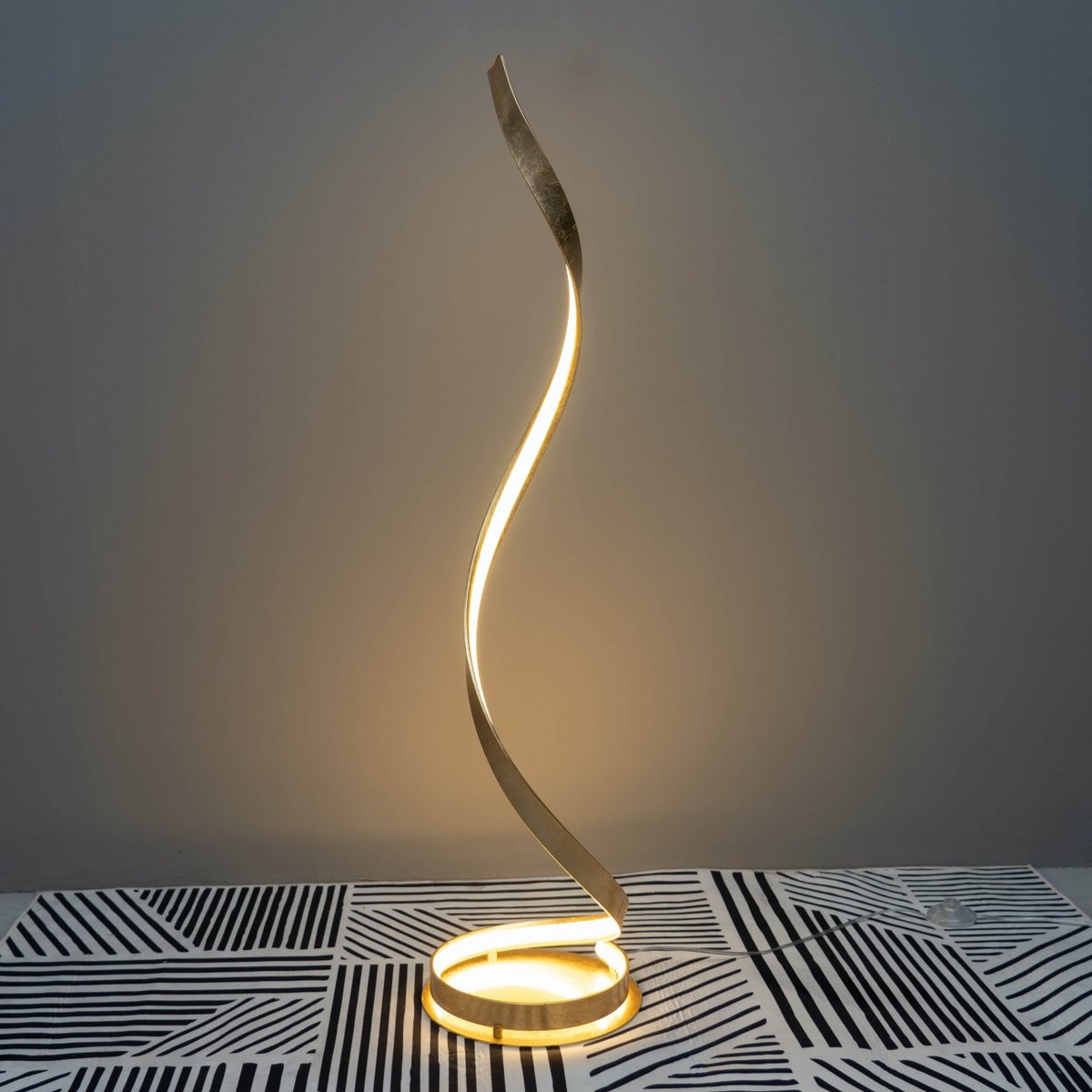 Lampadaire ondulé et design - MILLENIUM doré / laiton, KOSILUM