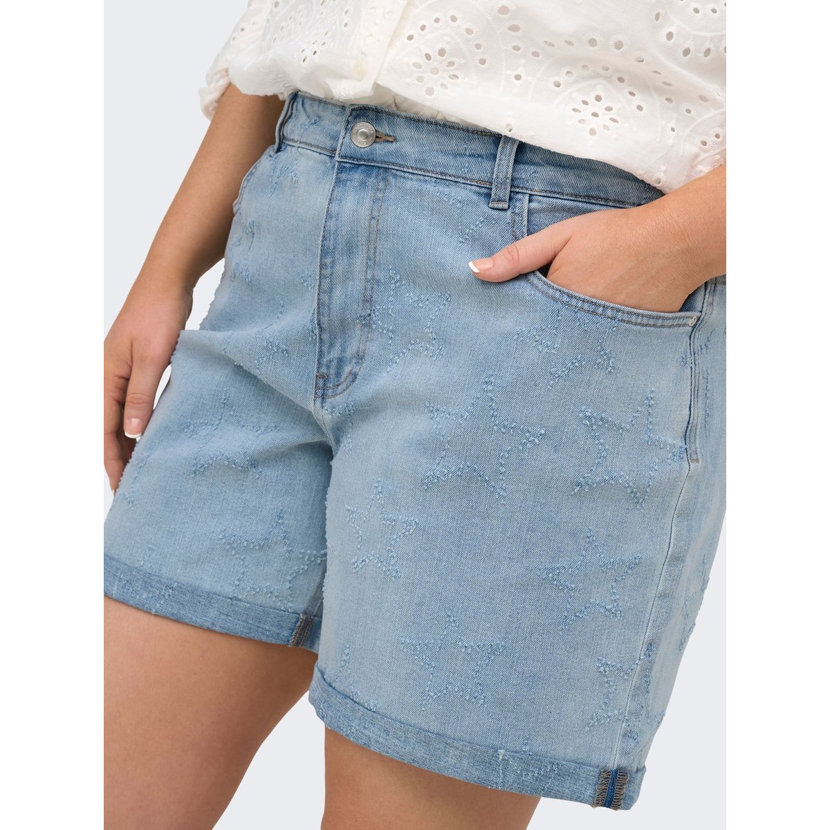 Short En Denim light blue denim, ONLY CARMAKOMA