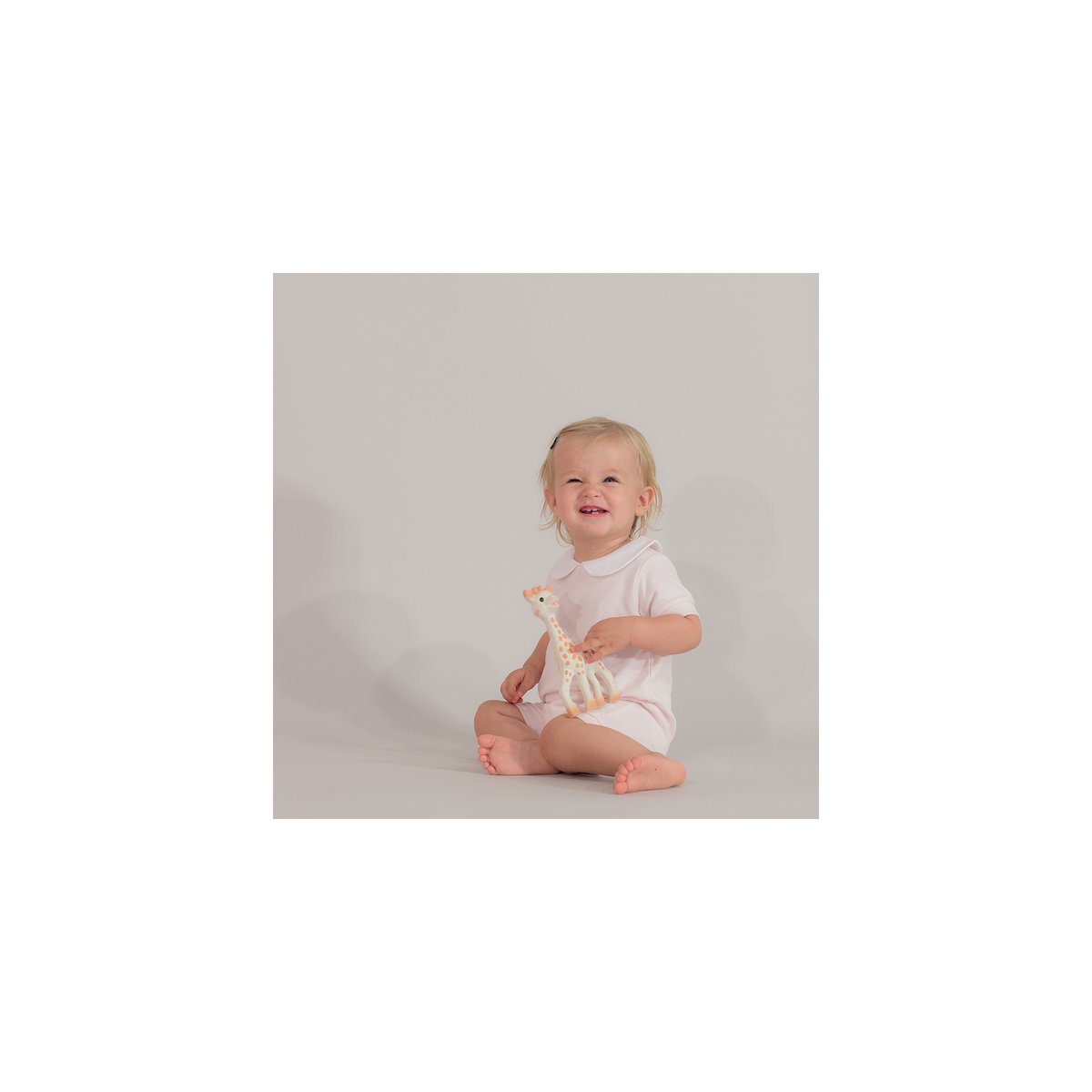 Combishort bébé Sophie La Girafe® rosa, TROIS KILOS SEPT