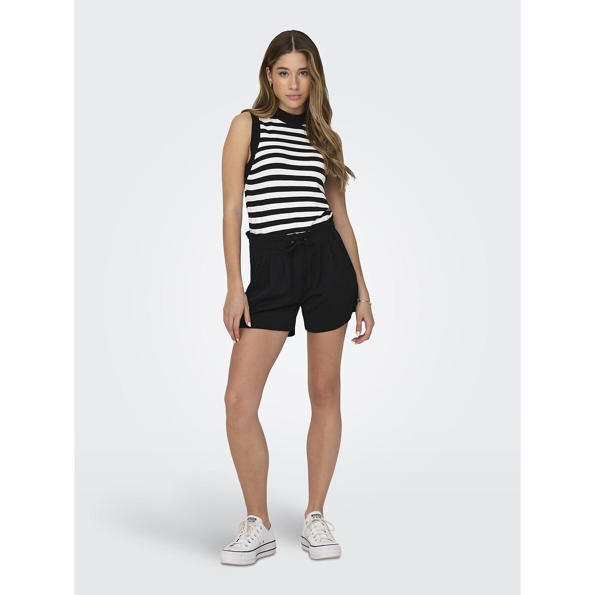 Short taille élastiquée noir, JDY