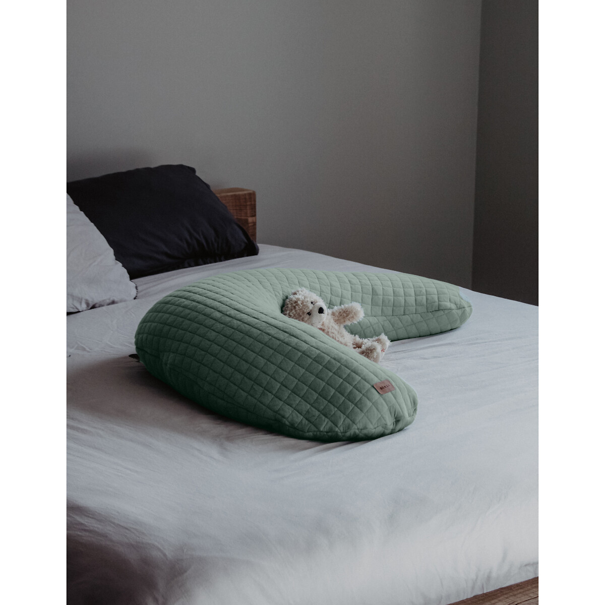 Coussin de maternité et d'allaitement big flopsy vert sauge, BEABA