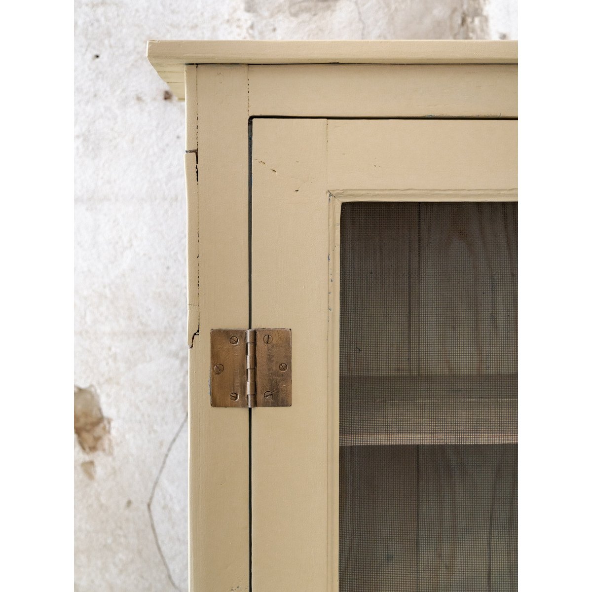 bonnetière en bois beige à porte grillagée Blandine N°518 - Bon état beige, DEBONGOUT