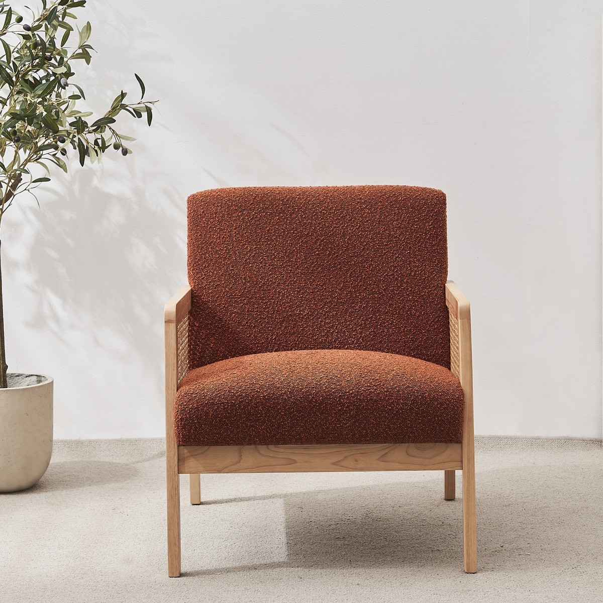Fauteuil en cannage et tissu bouclé - MANI rouille, HOMIFAB