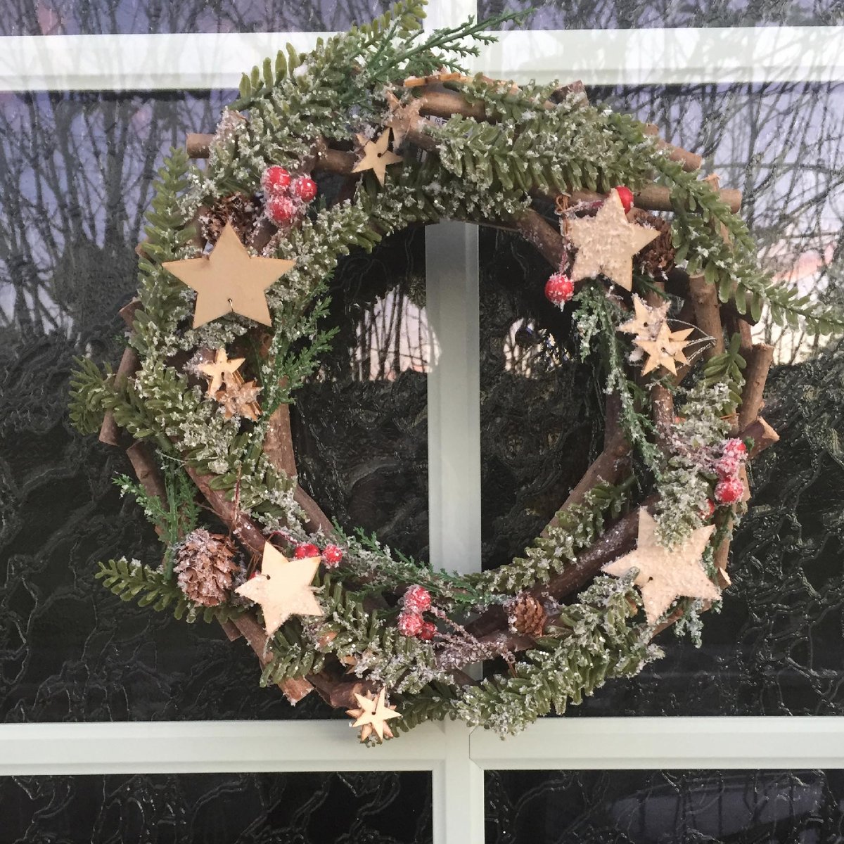 Couronne avec branches et étoiles 30 cm bois multicolore, FEERIC LIGHTS & CHRISTMAS