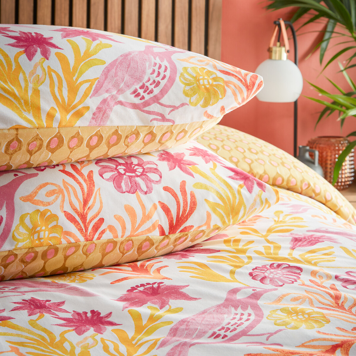 Absract Duvet Cover and Pillowcase Set citrus yellow, FURN.