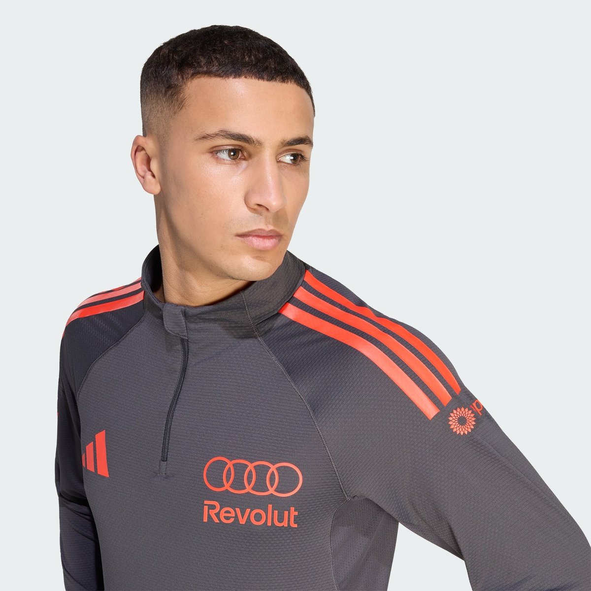 Pull Zip 1/4 Mécanicien Audi Revolut F1 Team Pull Zip 1/4 Mécanicien Audi Revolut F1 Team utility black / hi-res red, adidas Performance
