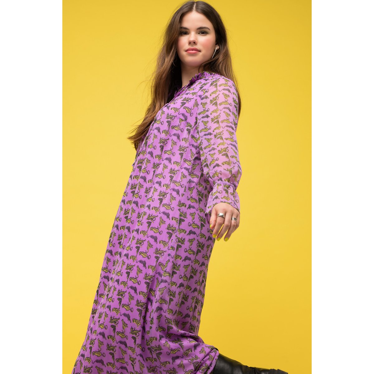 Robe maxi trapèze en mousseline. Imprimé lavande, STUDIO UNTOLD