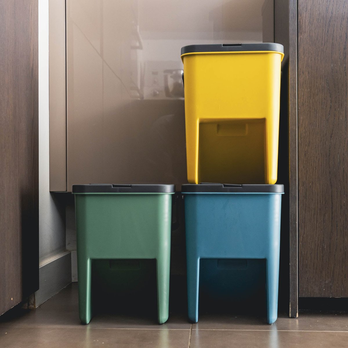 Lot de 3 poubelles empilables BERGEN multicolore, KITCHEN MOVE