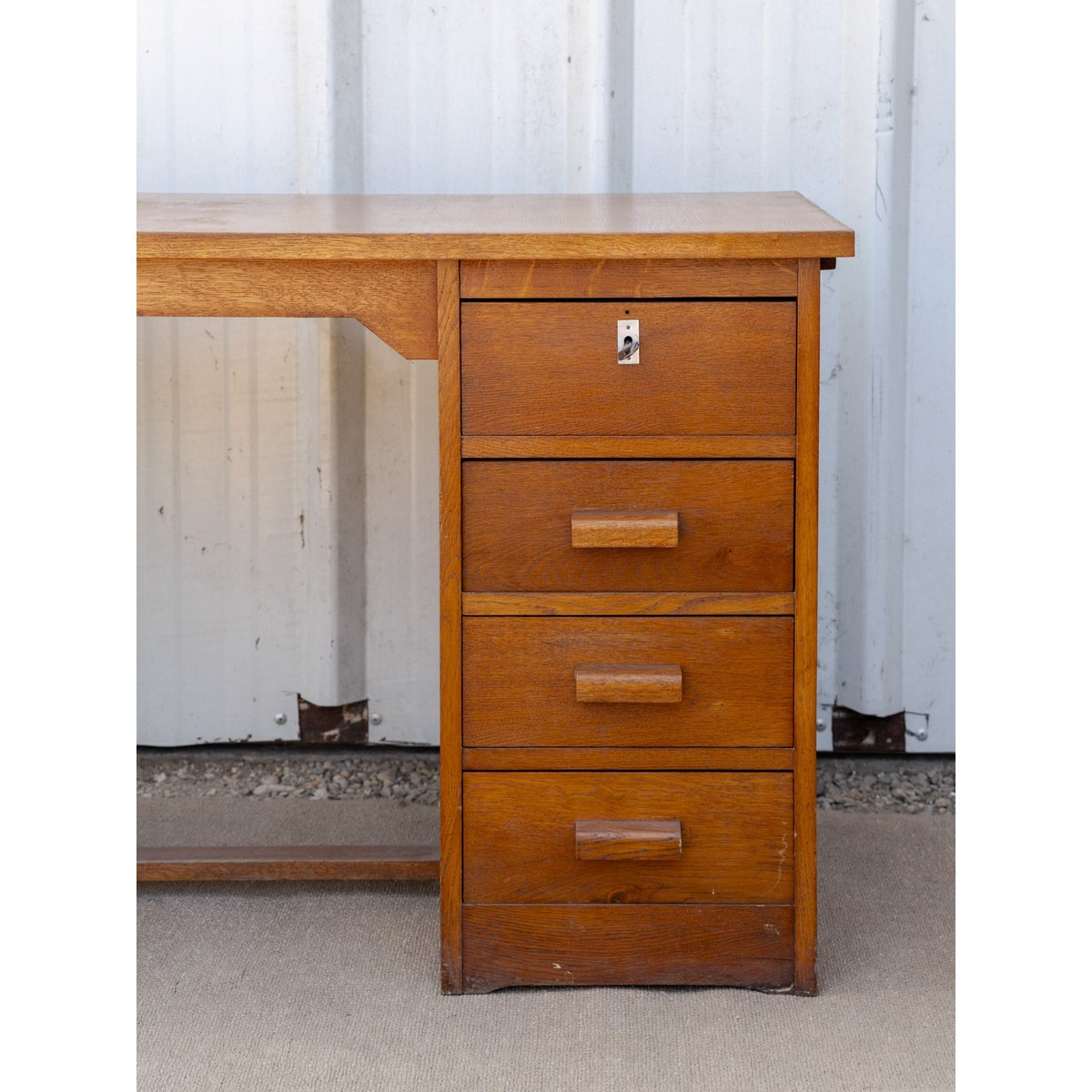 Bureau en chêne Yvan N°550 - Bon état bois clair, DEBONGOUT