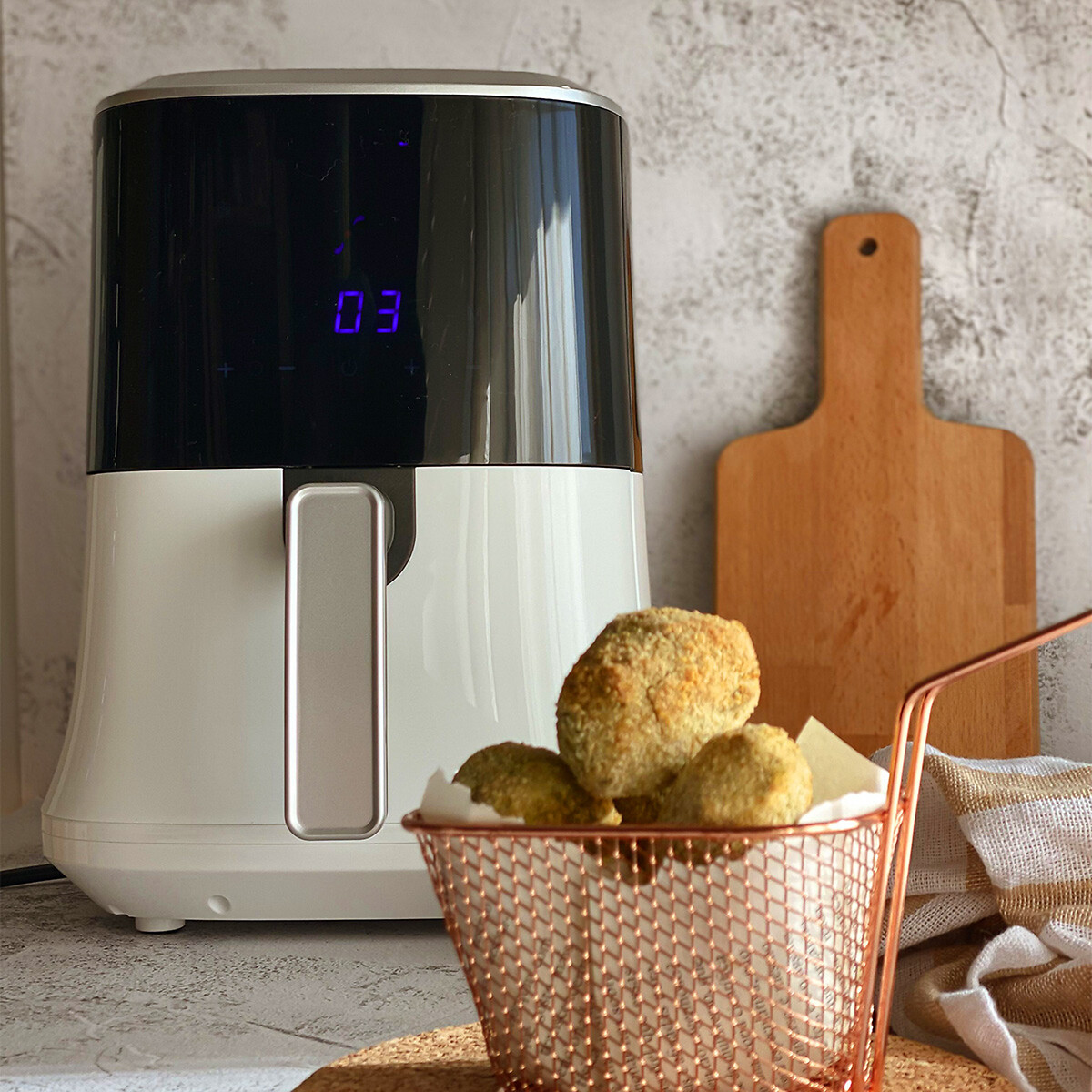 Fritadeira sem óleo digital HAEGER Aero Fryer - 2.2L, da HAEGER branco, HAEGER