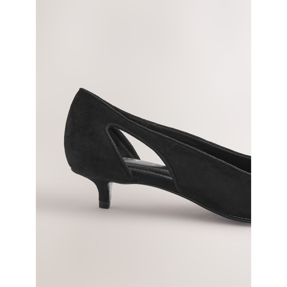 Chaussures daim à découpes forever comfort® noir, NEXT
